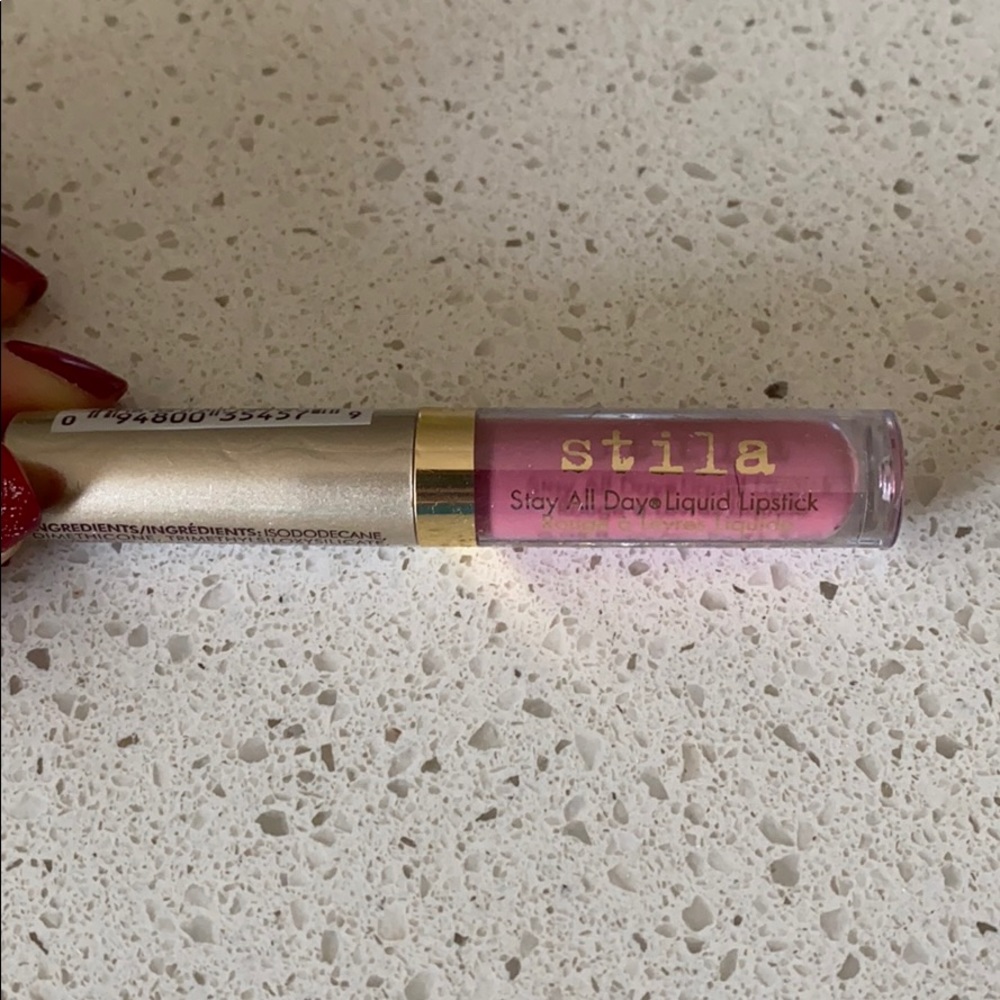 Stila liquid lipstick - patina